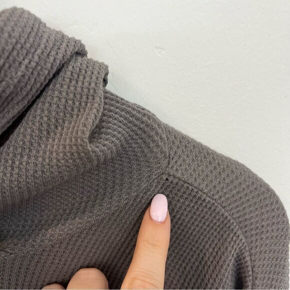 Pact Waffle Thermal Pullover Hoodie Grey/Purple Organic Cotton Size Large - Picture 9 of 15